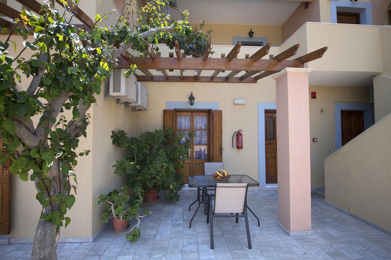 Amphitrite Apartment Myrties Exterior foto
